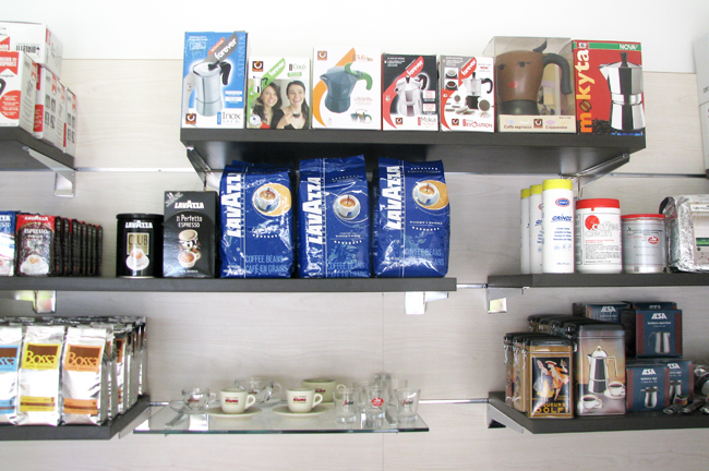 Coffee in Israel: bossa, beans & ground, Lavazza beans, makinetta bialetti etc.